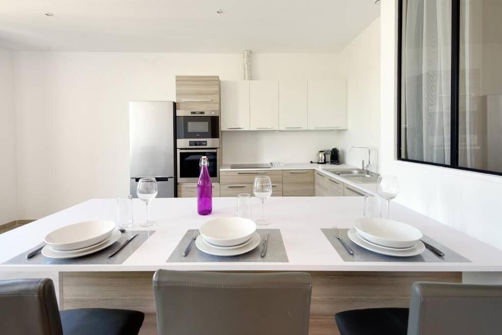 La Ciotat - Magnifique Appartement Climatise Sur Le Port エクステリア 写真