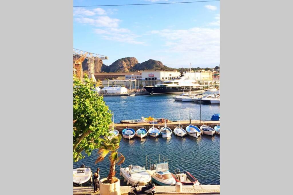 La Ciotat - Magnifique Appartement Climatise Sur Le Port エクステリア 写真